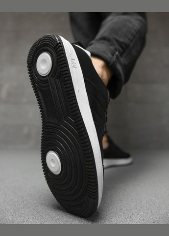 Черные демисезонные стильные мужские кроссовки черные с белой подошвой No Brand