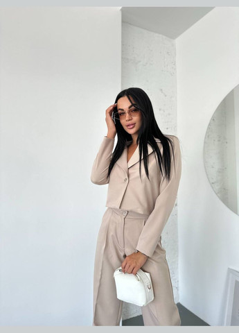Женский бежевый костюм. No Brand (333830225)
