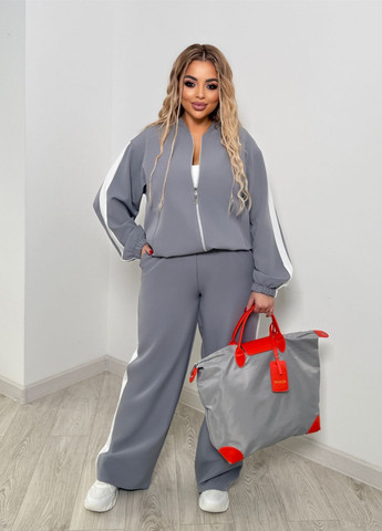 Прогулочный свободный женский костюм спортивного стиля с лампасами Modena (322841410)