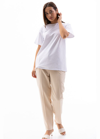 Жіноча біла футболка з вирізом на спині знизу Arjen - (294907453)