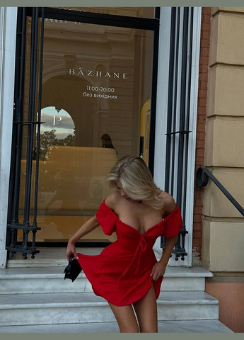 Красное кэжуал платье N.Family однотонное