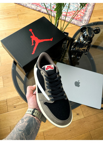 Коричневі Осінні кросівки чоловічі і жіночі Nike Air Jordan 1 Retro Low x Travis Scott Low | Найк Еір Джордан 1 Ретро