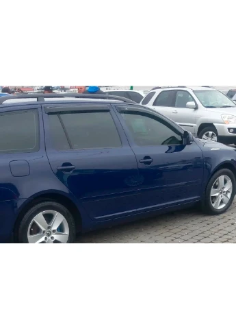 Дефлекторы окон SW (4 шт, ) для Skoda Octavia II A5 2006-2010 гг Hic (392190027)