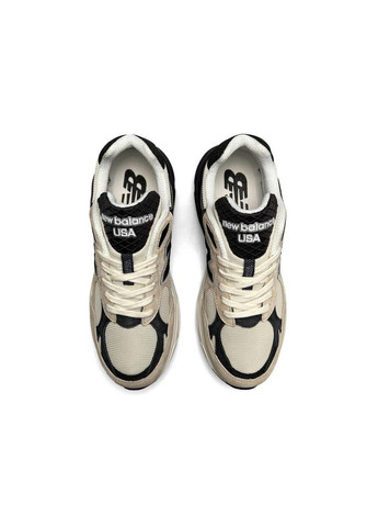 Бежеві Осінні кросівки чоловічі new balance beige black No Brand 990 v3