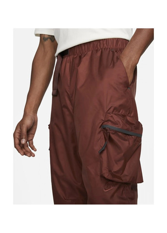Штани чоловічі Sportswear Repel Tech Pack Bordo Nike (365961973)