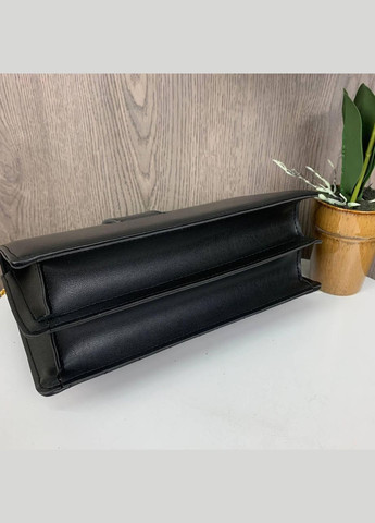 Модна стьобана жіноча сумочка клатч з ланцюжком із екошкіри чорна із золотим (sku_1198ЧГ) No Brand (330576560)