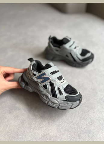 Черные всесезонные легкие и невесомые кроссовки для стильных луков 26-33 гг. New Balance