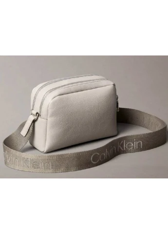Жіноча сумочка крос боді Calvin Klein (392220605)