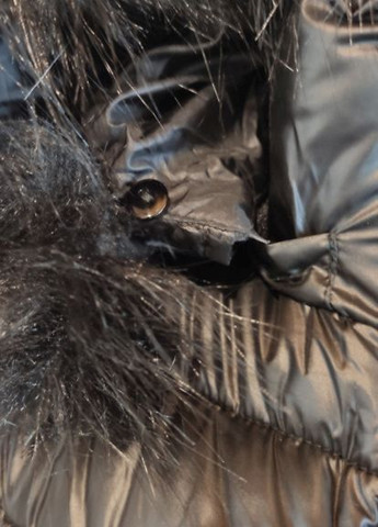 Черная демисезонная куртка Queen Drama