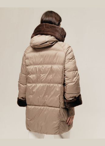 Оливкова зимня куртка подовжена з хутром олива Batterflei