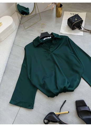 Шовкова жіноча сорочка з розрізом No Brand Р1559-7097/1 (355312704)