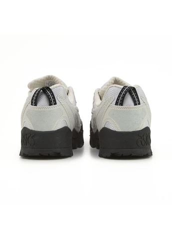 КРОСІВКИ ЖІНОЧІ ASICS GEL-PICKAX OYSTER GREY BLACK АСІКС ГЕЛЬ ЧОРНІ No Brand чорні демісезони (391932908)