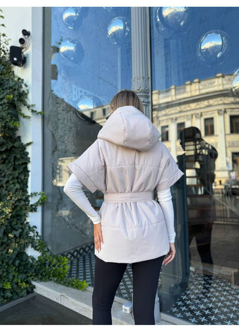 Женский удлиненный жилет с капюшоном и поясом. MonCher (352529261)