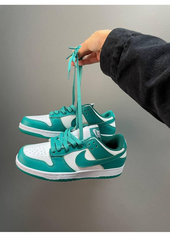 Серые демисезонные кроссовки мужские nike dunk low green white найк сб данк No Brand