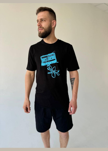 Черная футболка No Brand