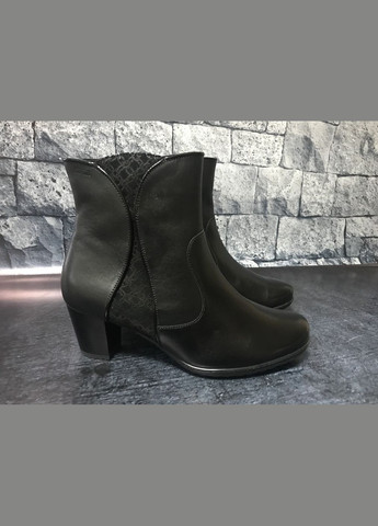 Осенние кожаные ботинки демисезонные,, казаки Alpina