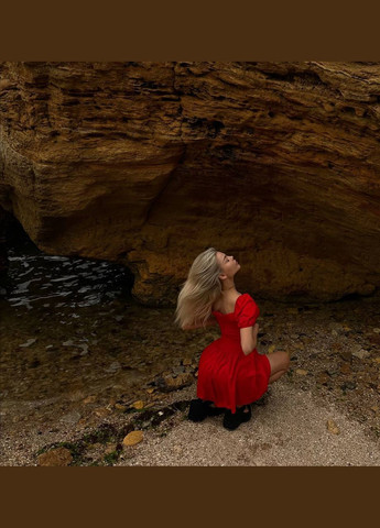 Комбинезон-платье женский Україна комбинезон-шорты однотонный красный повседневный