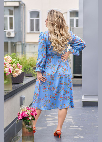 Голубое повседневный нежное штапельное платье колокол No Brand с цветочным принтом