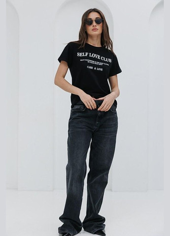 Черная всесезон футболка женская базовая с черным принтом mkar69001-1 Modna KAZKA