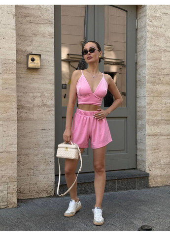 Велюровий домашній комплект топ+шорти рожевого кольору 34432 No Brand (358888133)