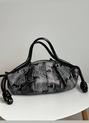 Сумка женская натуральная лазерная кожа длинный ремень в комплекте черная Polina&Eiterou (341322593)