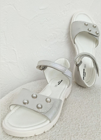 Стильні босоніжки з натуральної шкіри для дівчинки InFashion Босоніжки (322860255)