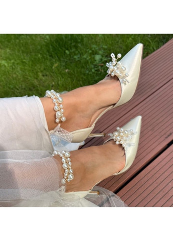 No Brand Жіночі туфлі весільні атласні та ремінцем перли та брошкою 5,5 см білий з текстиль, — (351394617)