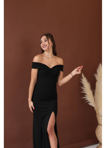 Чорна вечірня плаття WINN однотонна