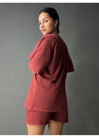 Костюм жіночий 25-02 варений тай-дай футболка та шорти з вишивкою бордовий Pepper&Mint (334098202)