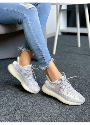 Цветные летние кроссовки adidas yeezy boost 350 v2 static reflective laces адидас изи буст No Brand