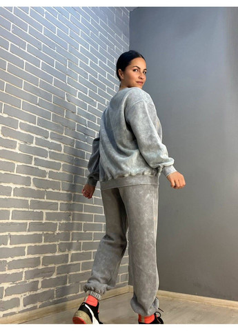 Костюм женский оверсайз свитшот с джоггерами вареный утепленный Joy One 24182 No Brand (305833358)