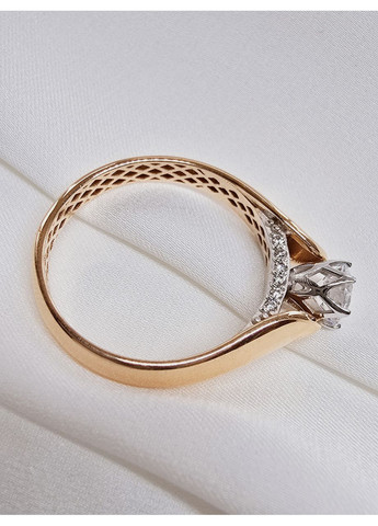 Золота каблучка з фіанітами, червоне золото 585 (18р) 700400-2к Харківська ювелірна фабрика (355795835)