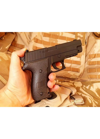 Страйкбольный Пистолет ZM23 металл, пластик стреляет пульками 6 мм Черный CYMA (363115055)