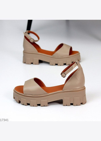 Бежевые бежевые кожаные женские босоножки на платформе Garti с ремешком на тракторной подошве