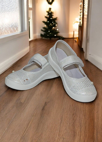 Ортопедичні тапочки для дівчинки змінка в садок змінне взуття капчики Waldi (322581837)