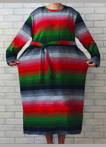 Комбінована сукня жіноча супер батал великого розміру з довгим рукавом, зимовий теплий акрил з поясом, в широку смужку No Brand