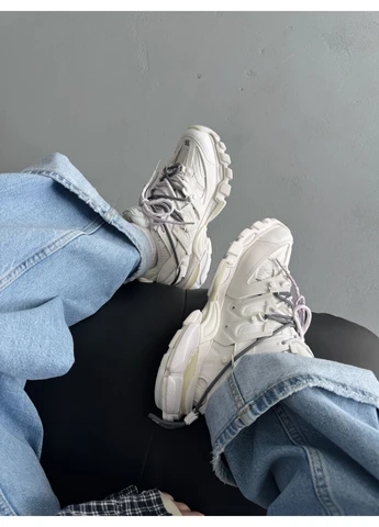 Кроссовки женские Balenciaga Track Trail Laces Sneaker in White lilac | Баленсиага Трак Треил Лейсес белые No Brand белые демисезоны (400122009)