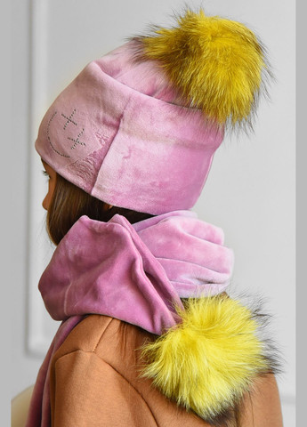 Набір шапка+шарф підлітковий для дівчинки велюровий рожевого кольору Let's Shop (301764095)