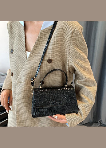 Женская лаковая мини сумочка клатч на плечо рептилия крокодил черная (sku_1736Ч) No Brand (330576773)