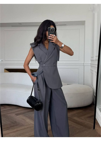 Жіночий костюм брюки та жилет No Brand (353393780)