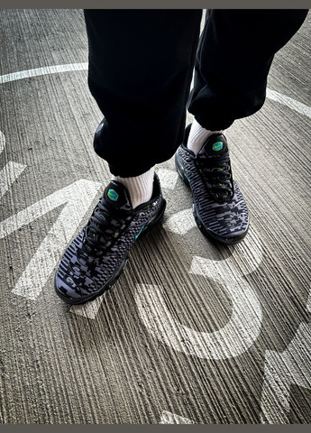 Сірі всесезон кросівки чоловічі nike air max tn plus drift black gray | найк аір макс тн чорні сірі No Brand