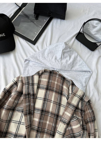 Жіноча укорочена сорочка в клітинку з капюшоном Україна (353492907)