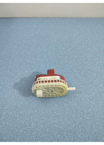 Пресостат для стиральной машины 461971067741 WHIRLPOOL (361863251)