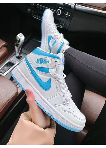 КРОСІВКИ ЖІНОЧІ NIKE AIR JORDAN 1 HIGH WHITE BLUE НАЙК АІР ДЖОРДАН БІЛІ No Brand білі демісезони (391998348)