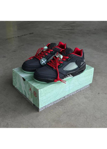 КРОСІВКИ ЖІНОЧІ NIKE AIR JORDAN RETRO 5 LOW SP BLACK НАЙК АІР ДЖОРДАН No Brand чорні демісезони (369392172)