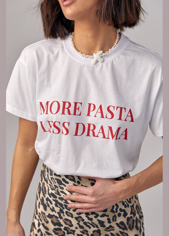 Червона літня жіноча футболка з написом more pasta less drama - червоний Lurex