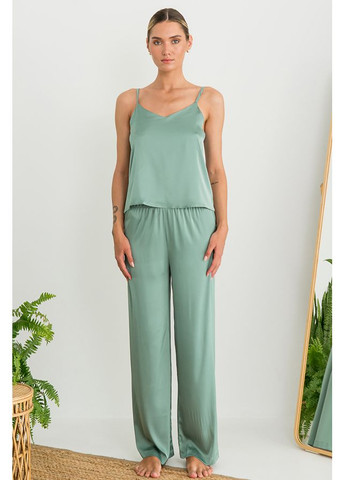 Зелена всесезон комплект шовковий з брюками shalfey майка + штани Forly