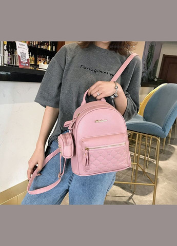 Жіночий рюкзак з брелоком і ключниця гаманець набір 2 в 1 Рожевий No Brand (301083293)