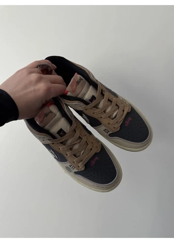 КРОСІВКИ ЖІНОЧІ NIKE SB DUNK LOW X STUSSY 40TH BROWN/BEIGE НАЙК СБ ДАНК БЕЖЕВІ No Brand бежеві демісезони (391949518)