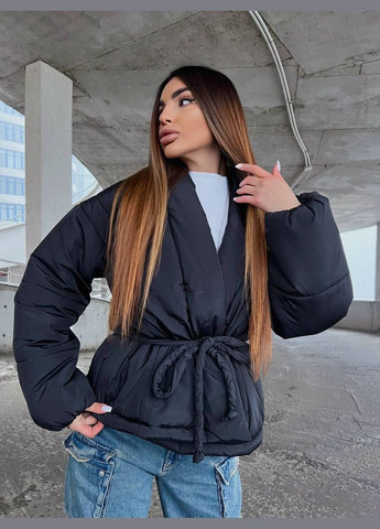 Черная демисезонная стильная ассиметричная куртка Vakko